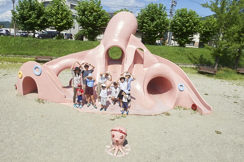 通称「タコ公園」