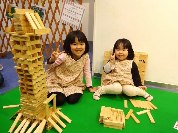 【12月19日(木)~12月25日(水)】 魔法の板「カプラ®」であそぼう!